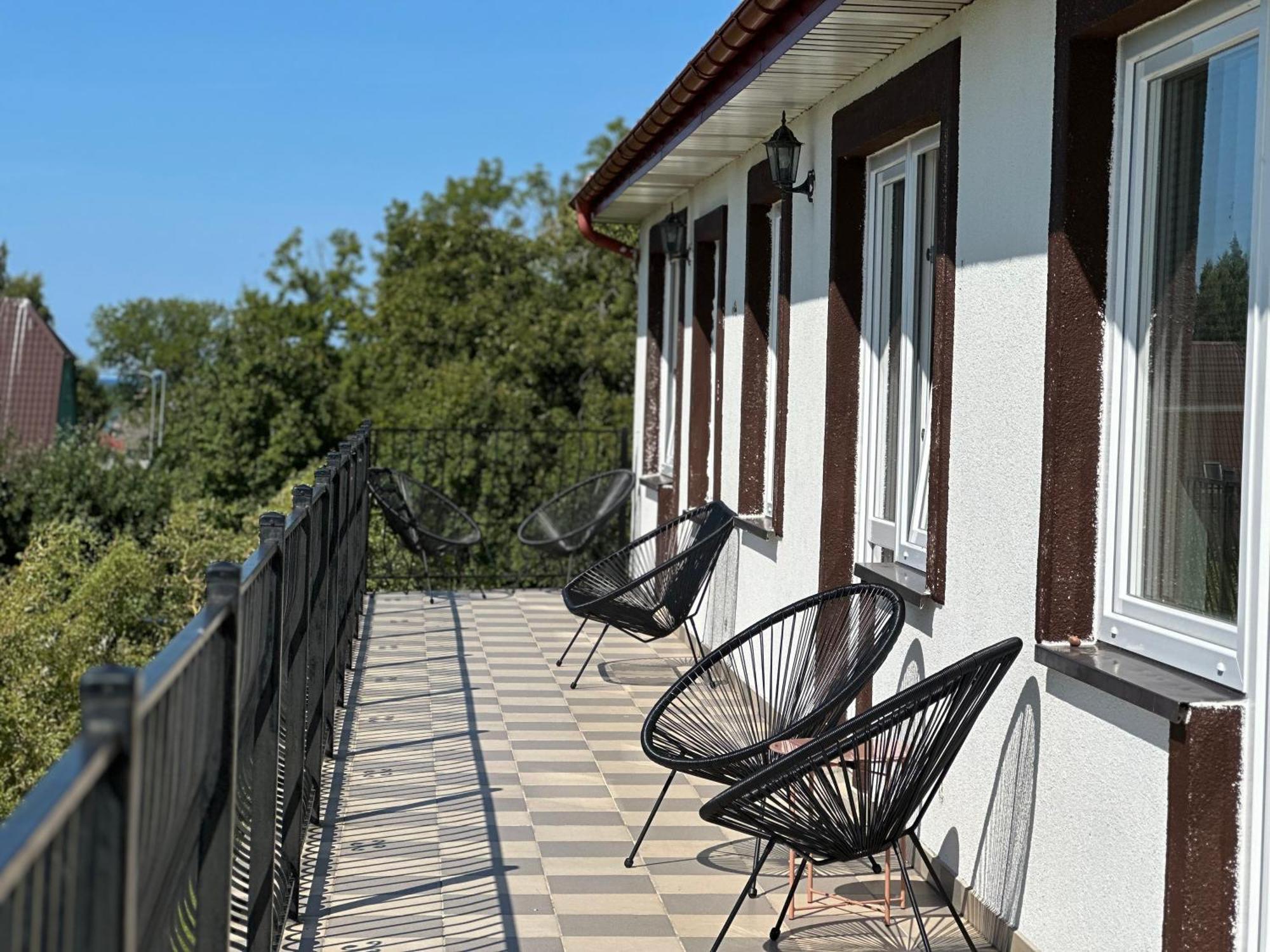 Na Poczatku - Apartamenty Ujście-Darłowskie Exteriör bild