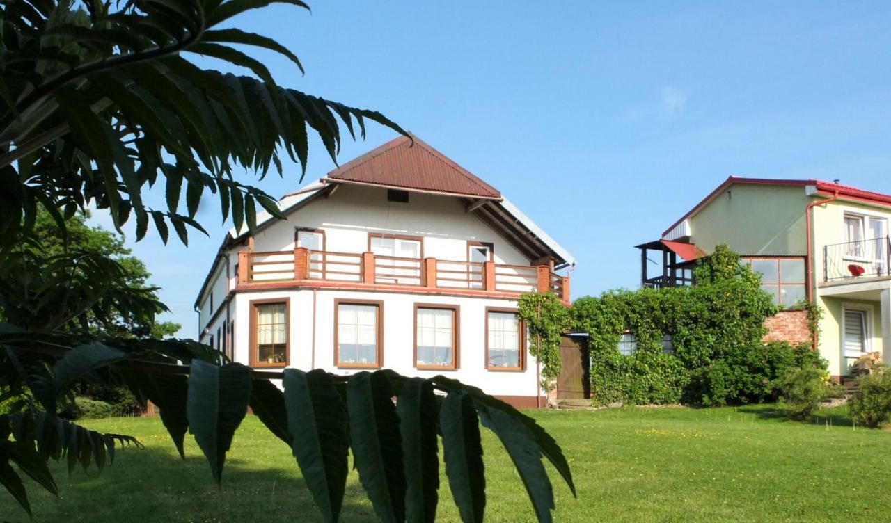 Na Poczatku - Apartamenty Ujście-Darłowskie Exteriör bild